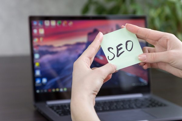 Boostez votre visibilité en ligne avec un expert seo